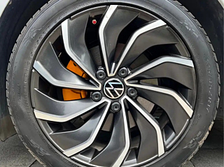 VOLKSWAGEN GOLF  2021 YEAR 280TSI DSG PRO 2021