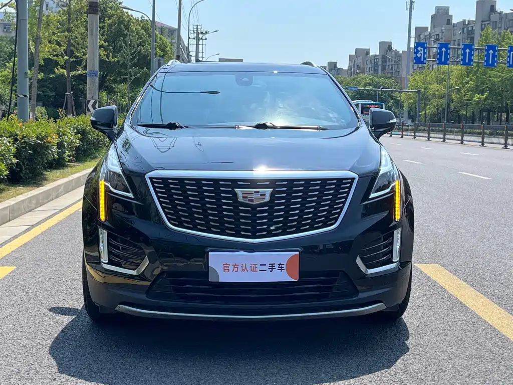CADILLAC XT5 2021