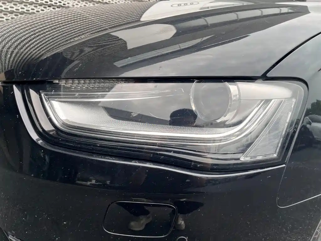 AUDI A4L 2015