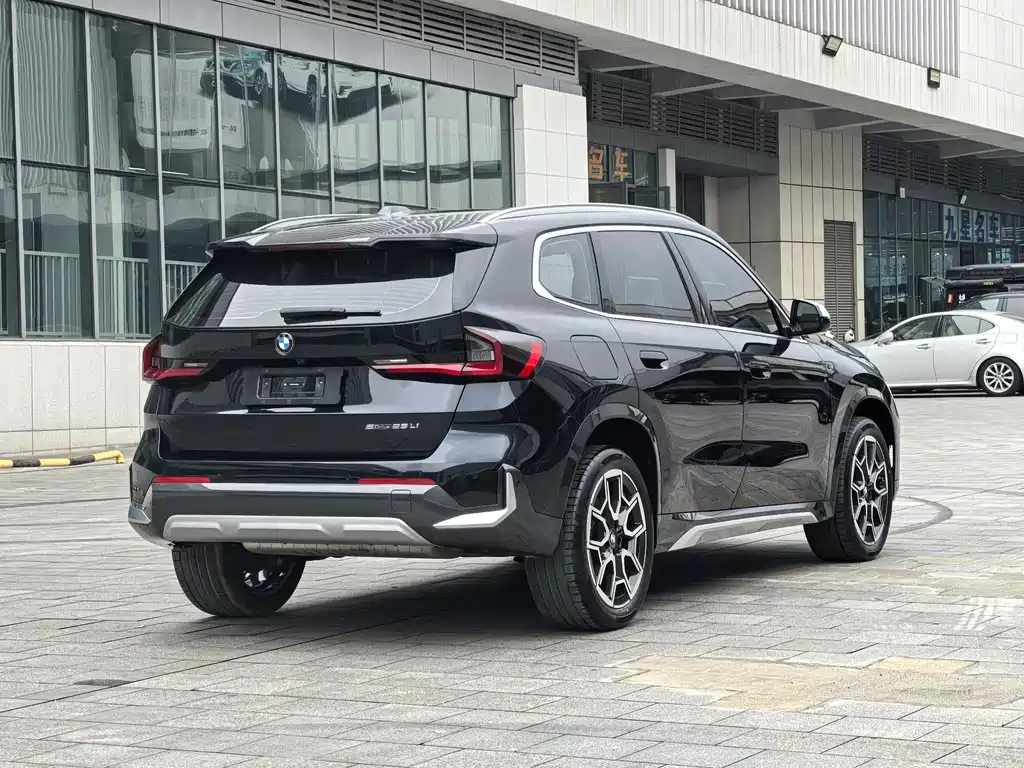 BMW X1 2024