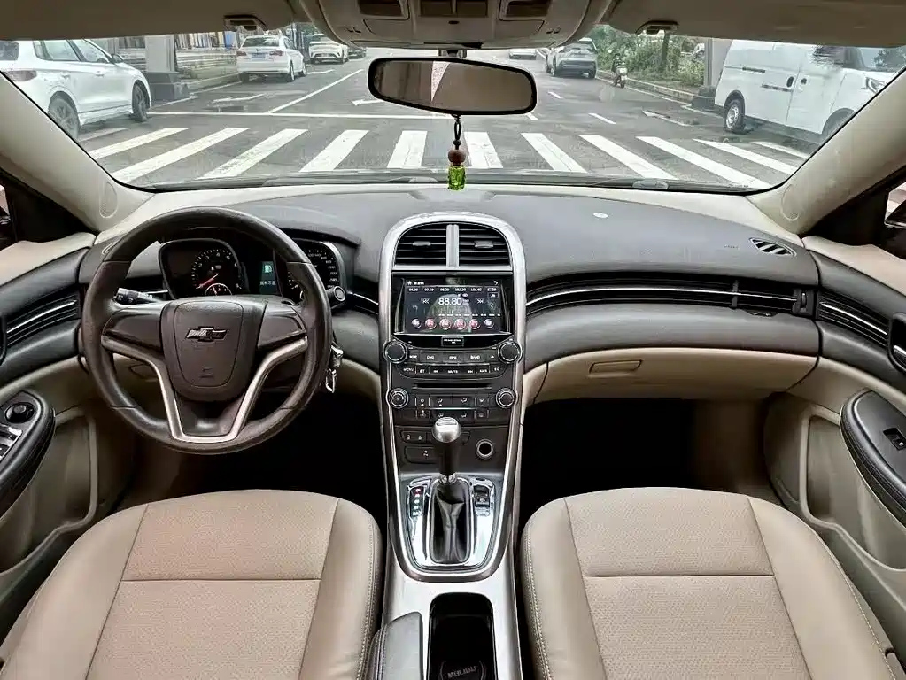 CHEVROLET MALIBU 2013