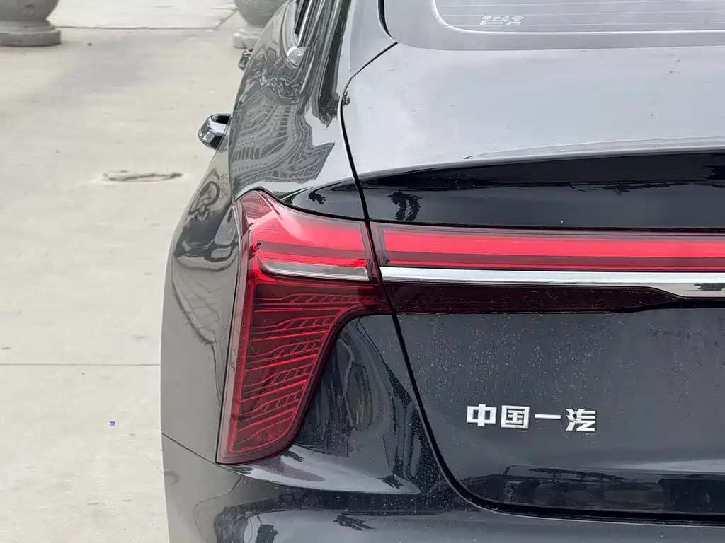 HONGQI H5 2025