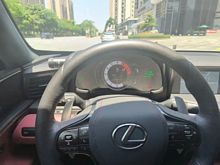 LEXUS LC  2023 YEAR 500H  EDITION 2023