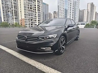 VOLKSWAGEN MAGOTAN 2025