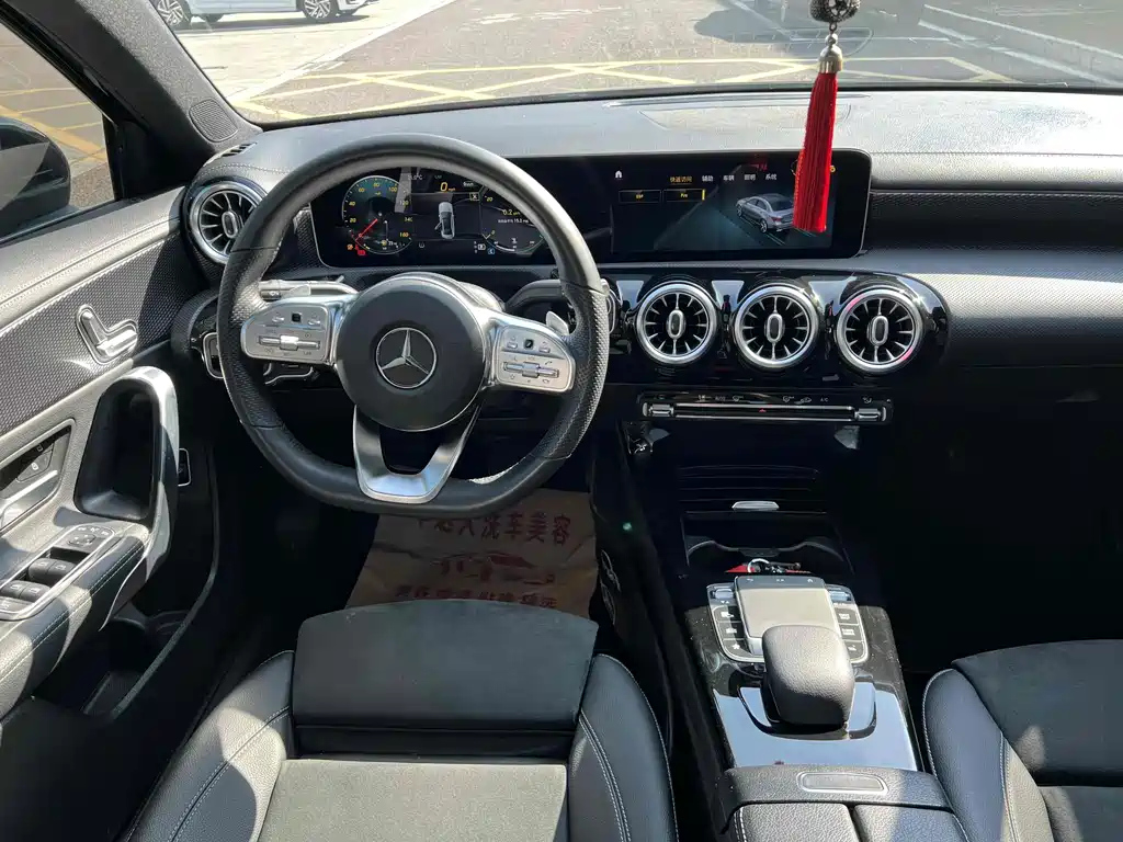 MERCEDES BENZ A-CLASS 2020