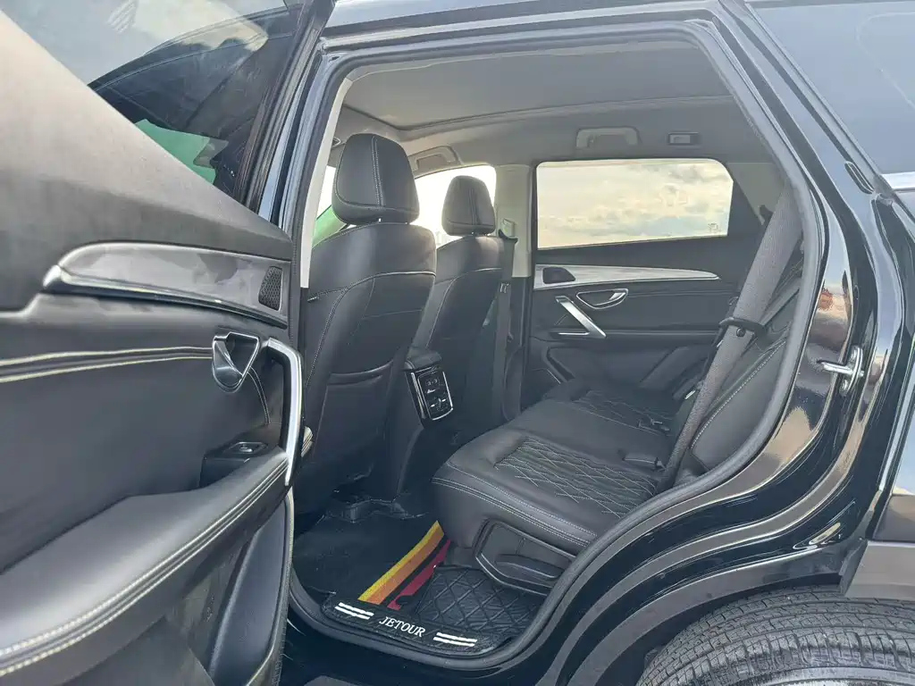 JETOUR X70 PLUS 2023