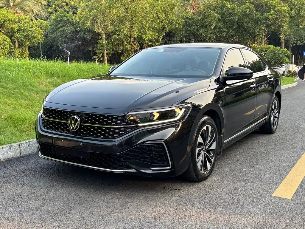 Аукционный лист VOLKSWAGEN PASSAT 2022