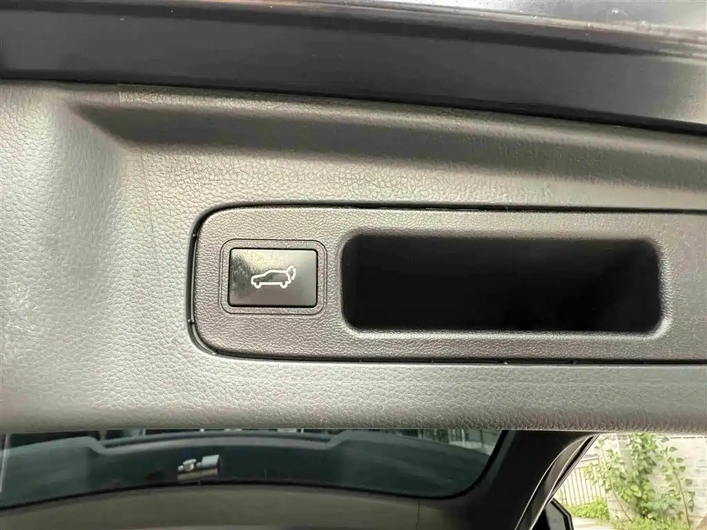 HONDA BREEZE 2024