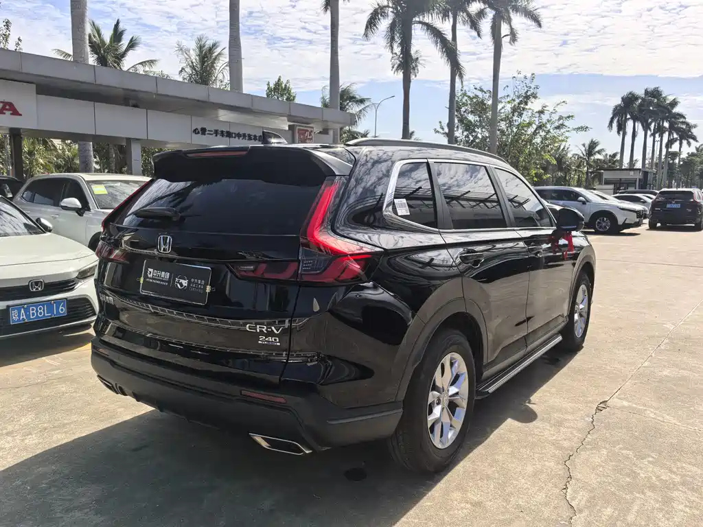 HONDA CR-V 2025
