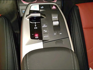 BMW IX1  2023 YEAR EDRIVE25L M SPORTS SUIT 2023