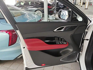HONGQI HS3  2024 YEAR 1.5T  EDITION 2024