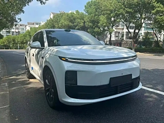 LI AUTO L6 2025 YEAR PRO INTELLIGENT EDITION 2025