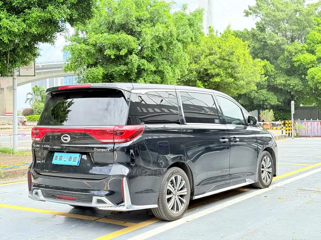 TRUMPCHI M8 2019