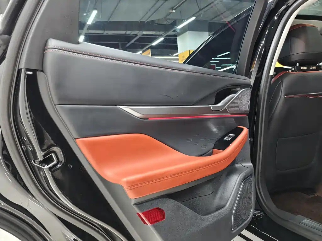 LINCOLN Z 2022