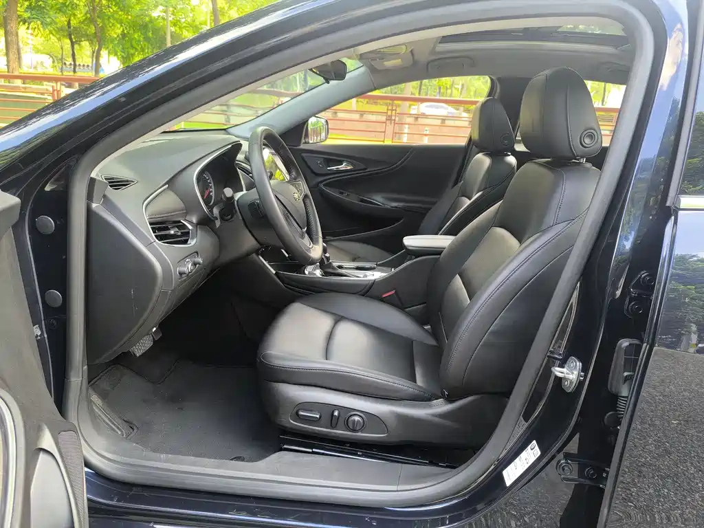 CHEVROLET MALIBU XL 2021