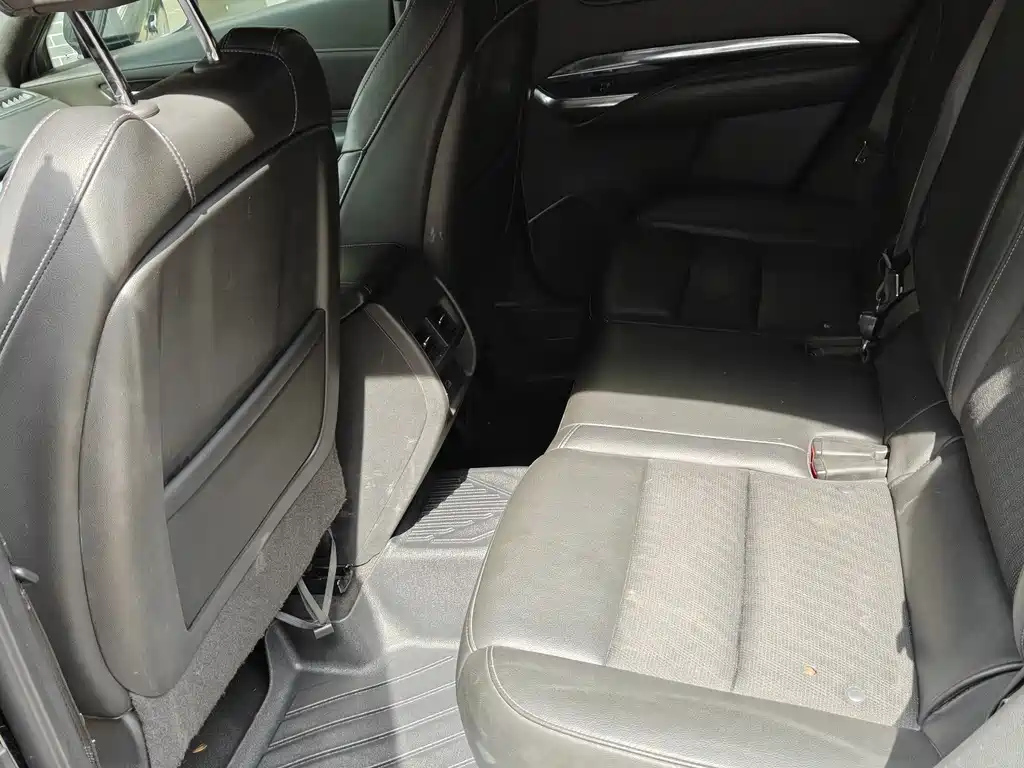 CADILLAC XT4 2018