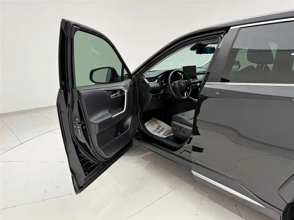 TOYOTA WILDLANDER 2023