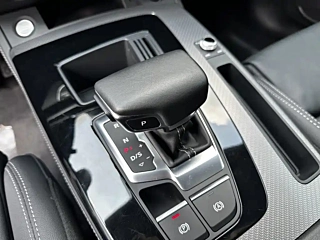 AUDI Q5L  2022 YEAR 40T LUXURY DYNAMIC 2022