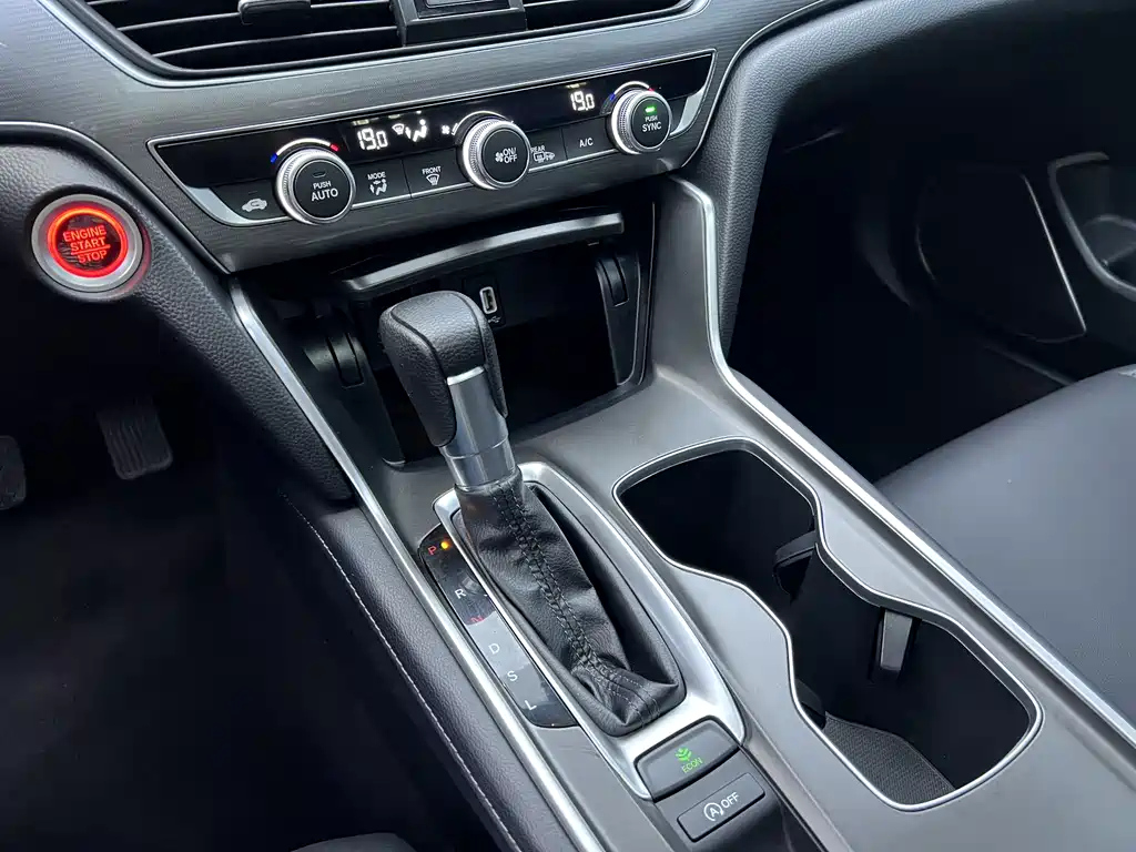 HONDA ACCORD 2022