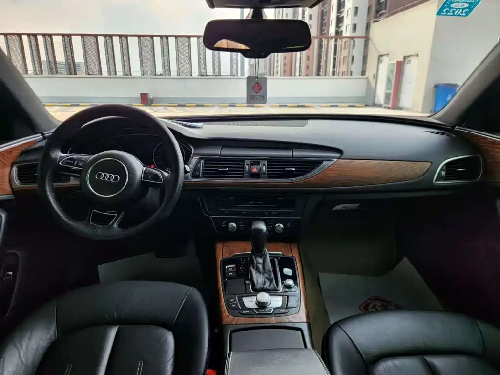 AUDI A6L 2018