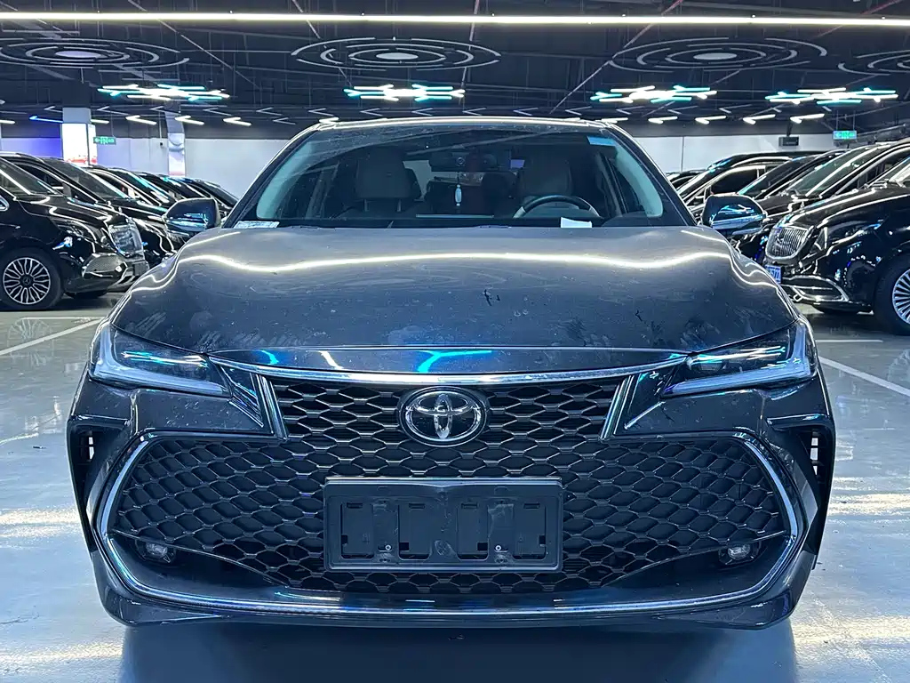 TOYOTA AVALON 2022