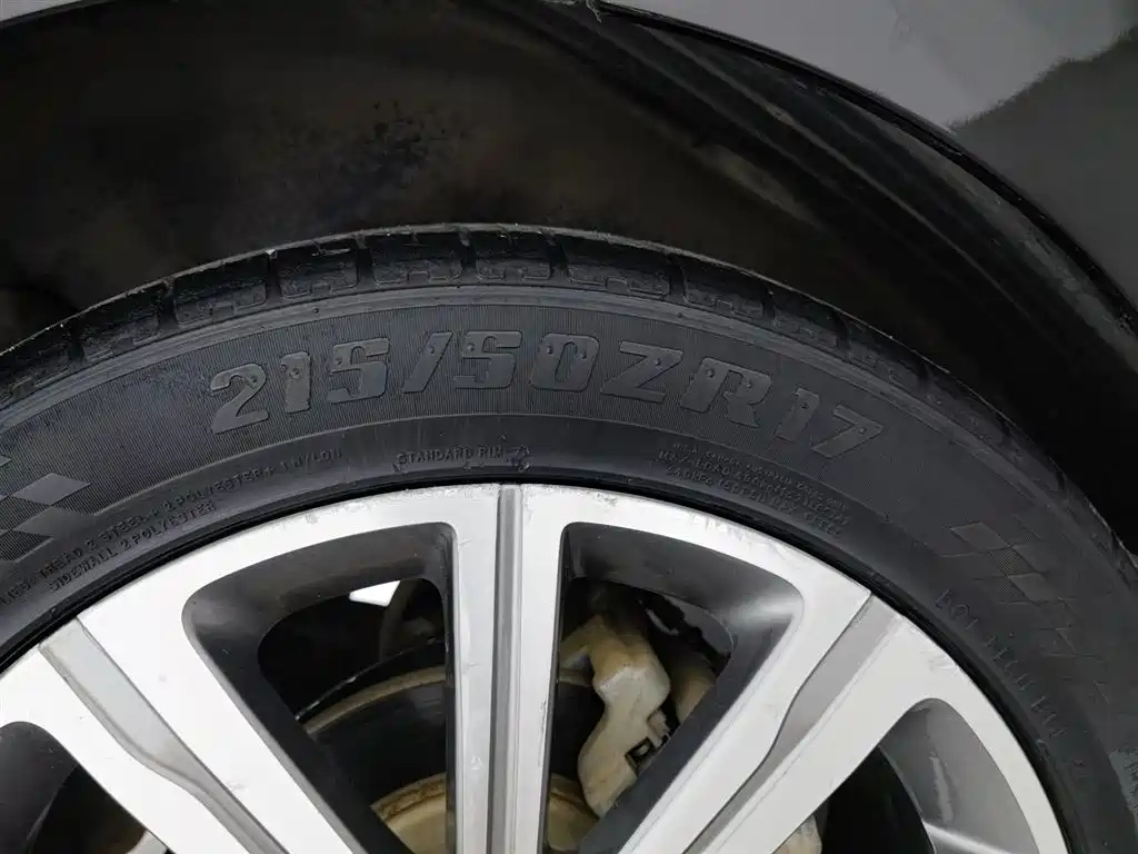 PEUGEOT 408 2016