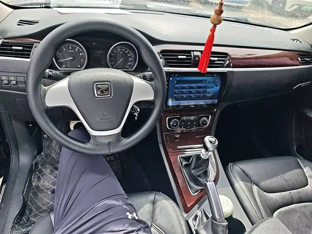 ZOTYE T600 2015