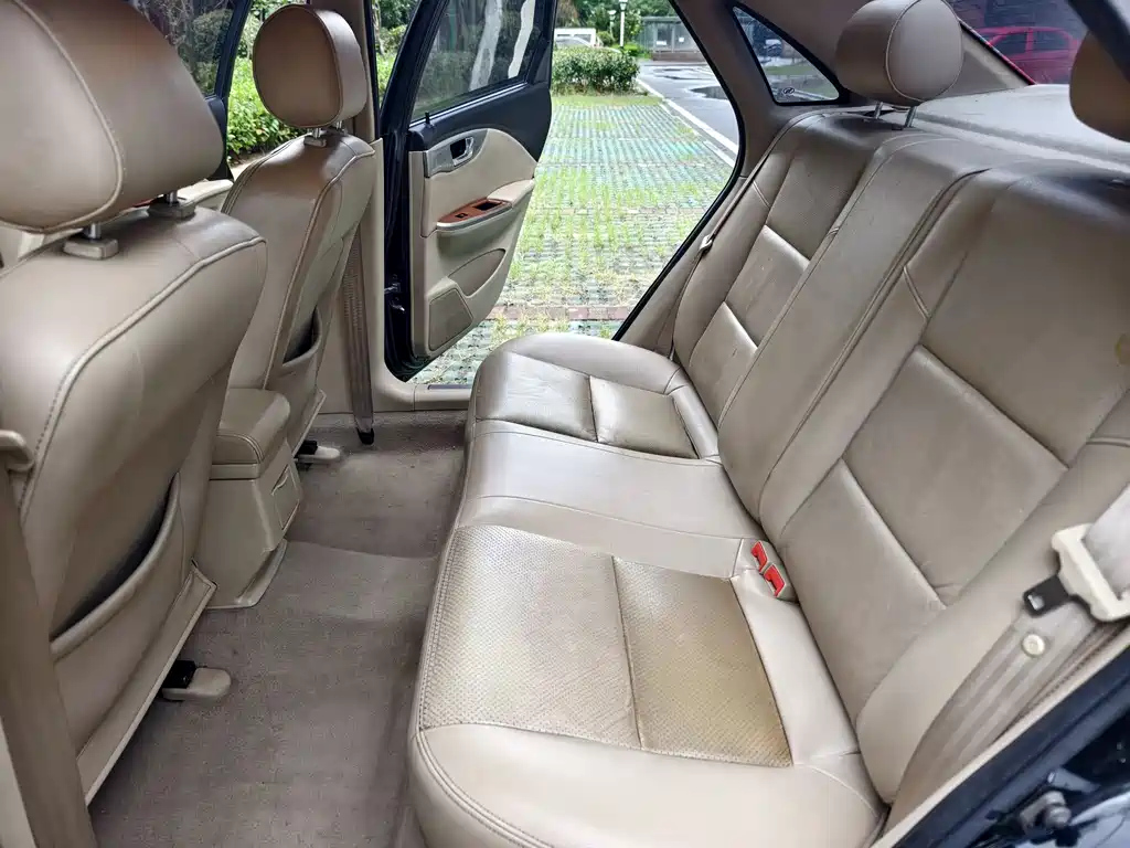 BUICK EXCELLE 2011