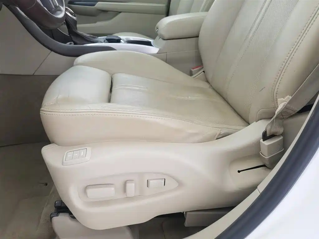 CADILLAC SRX 2014