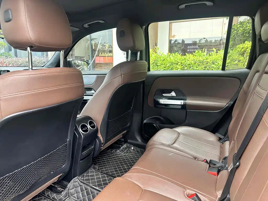 MERCEDES BENZ GLB 2020
