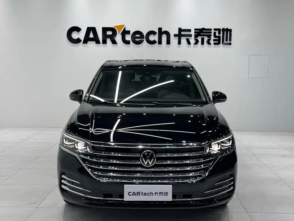 VOLKSWAGEN VILORAN 2023