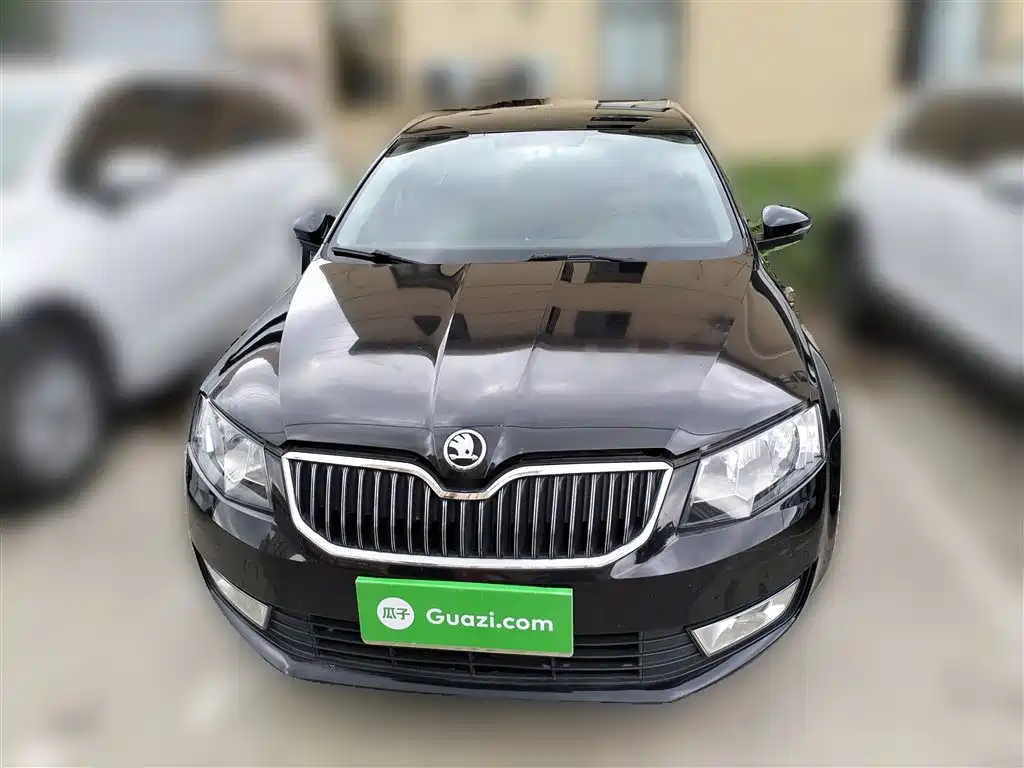 SKODA OCTAVIA 2016