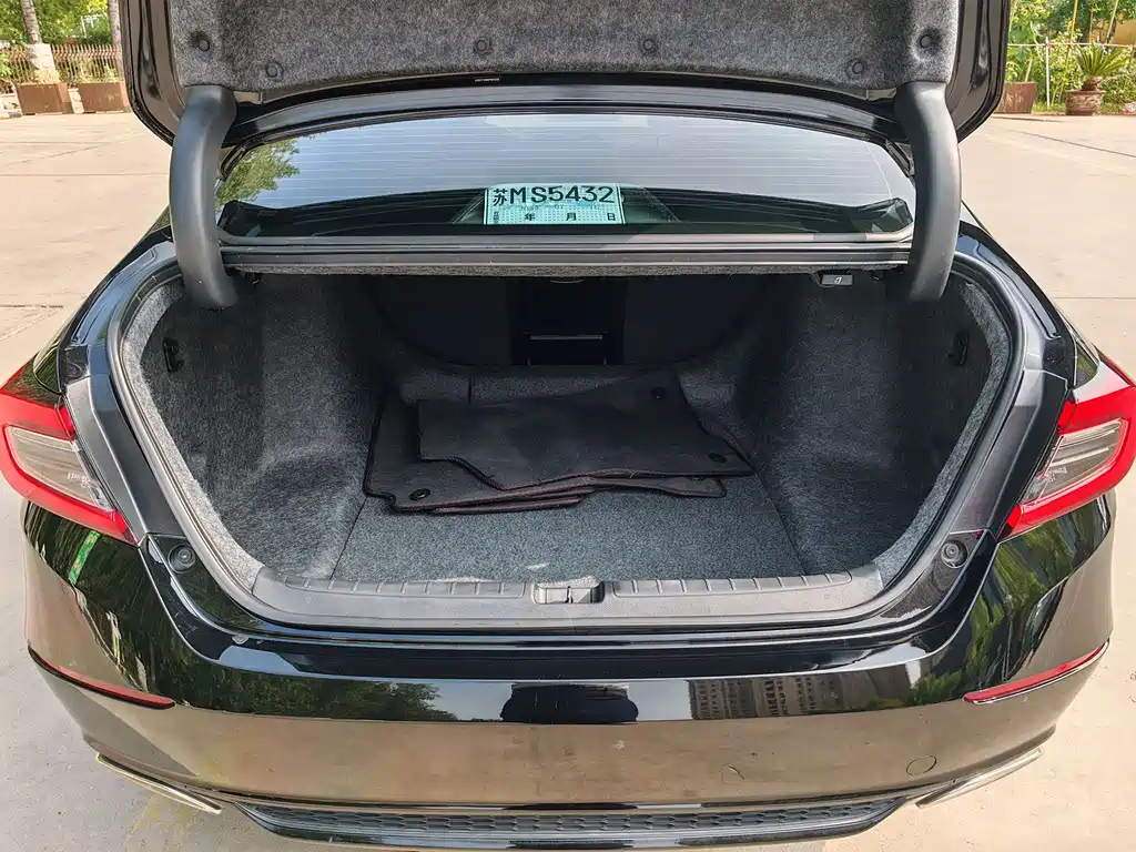 HONDA ACCORD 2022