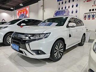 Заказать MITSUBISHI OUTLANDER