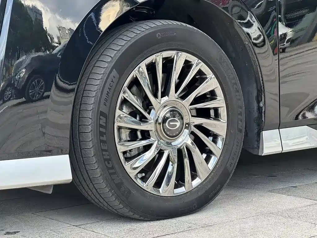 TRUMPCHI M8 2023