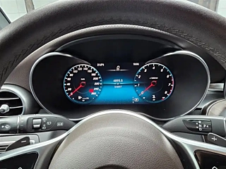 MERCEDES BENZ GLC  2022