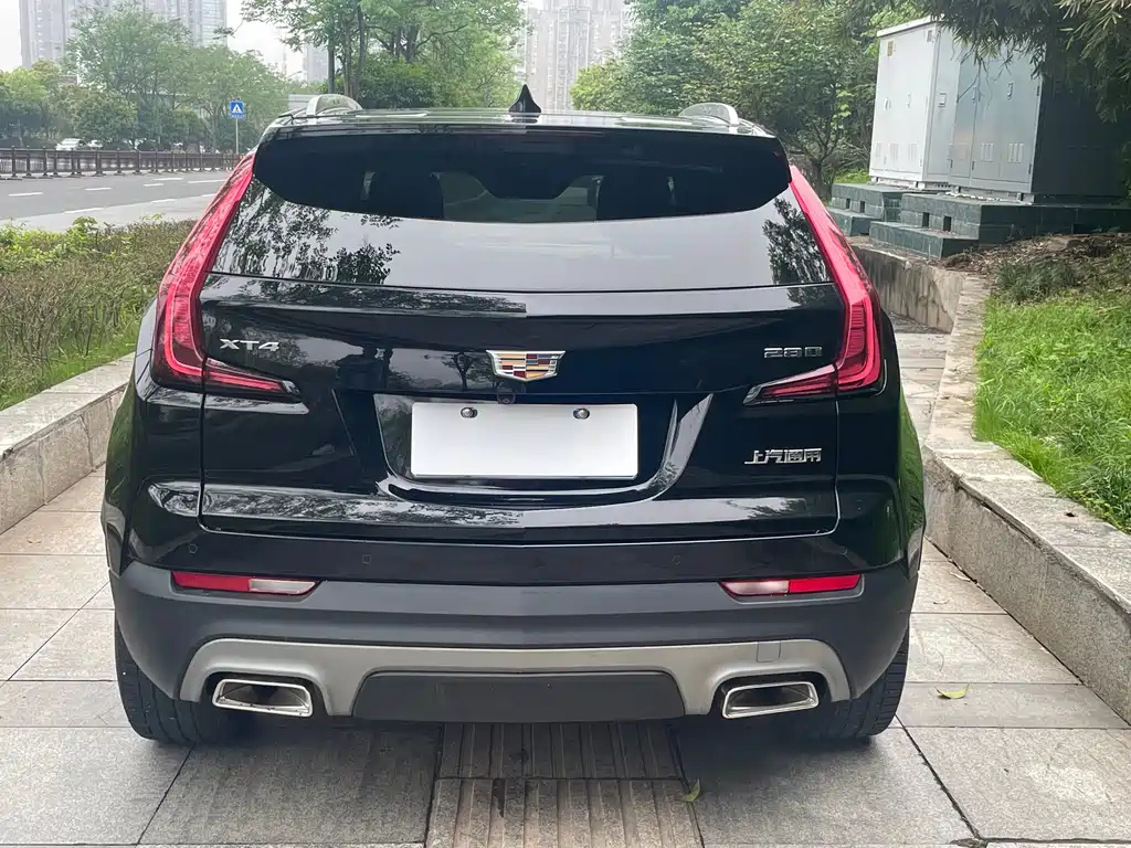 CADILLAC XT4 2022