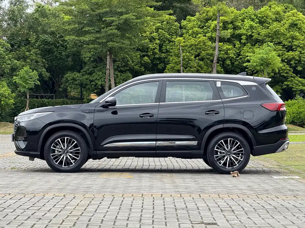 CHERY TIGGO 8 PRO 2025
