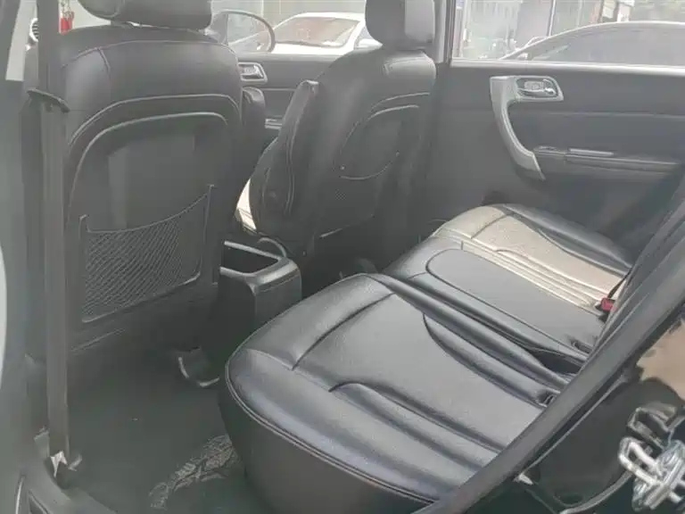 HAVAL H6 2015