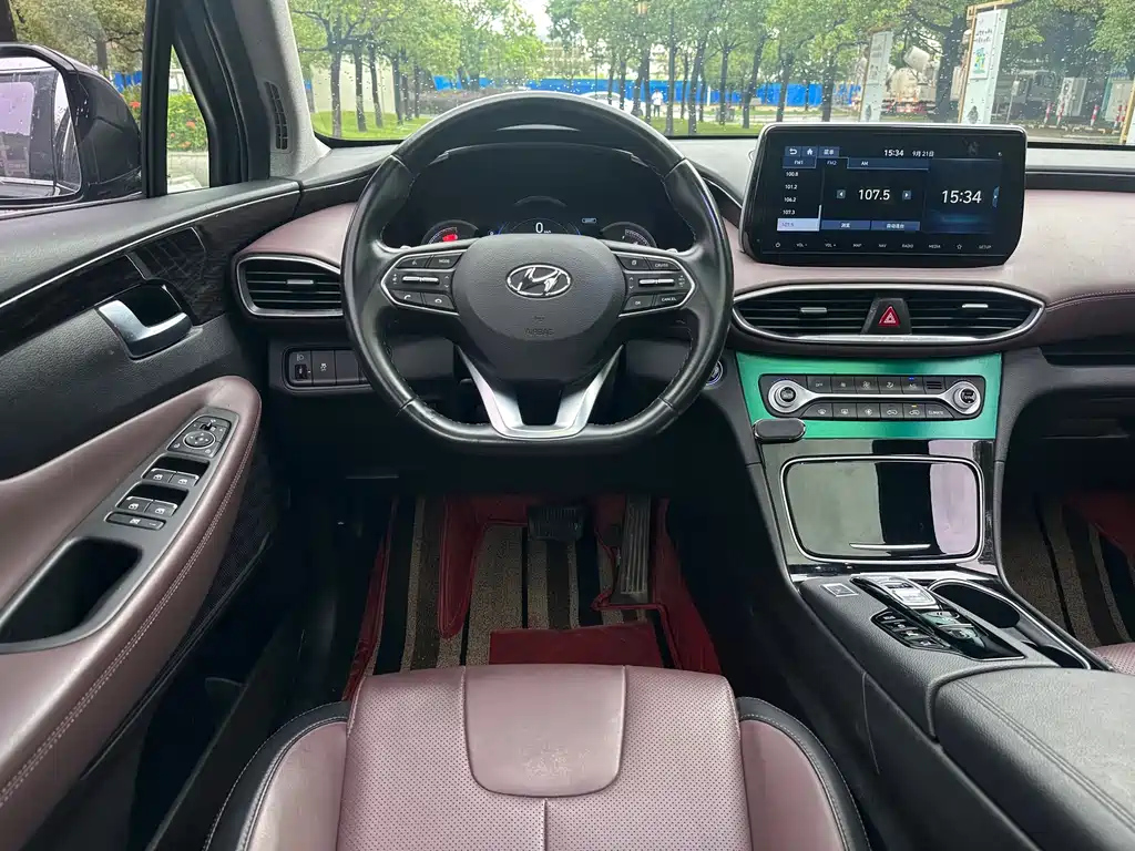 HYUNDAI SANTAFE 2020