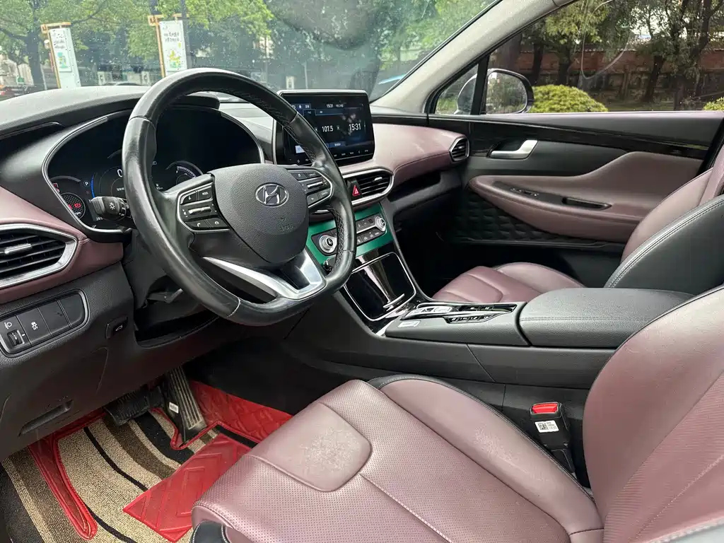 HYUNDAI SANTAFE 2020