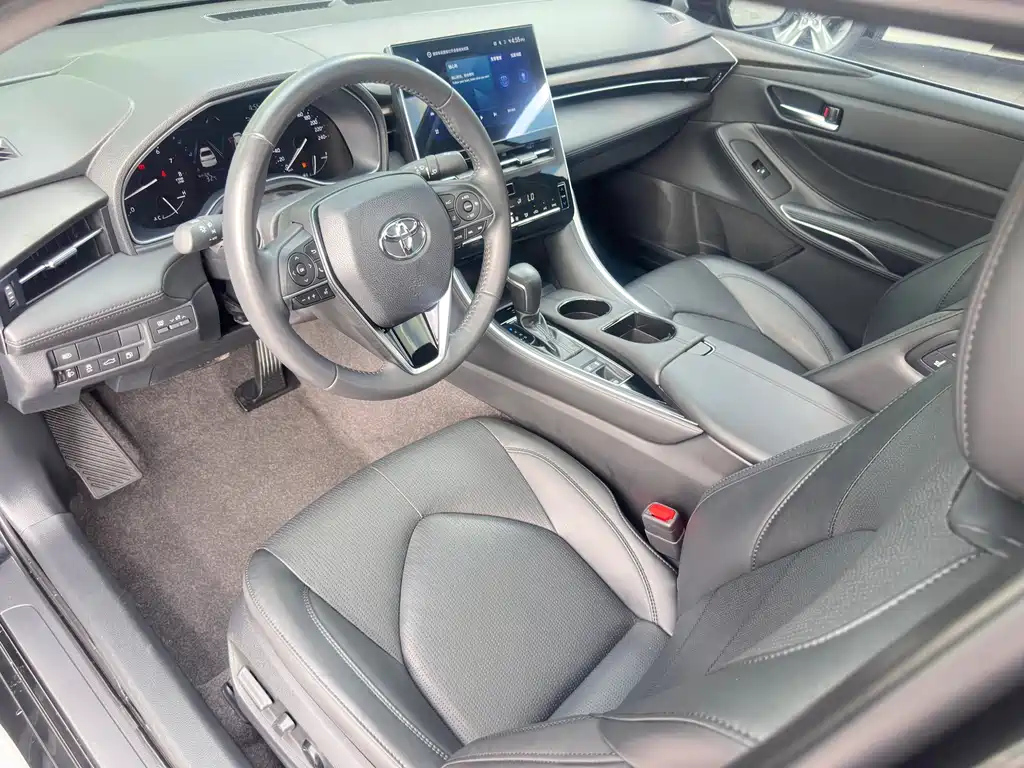 TOYOTA AVALON 2022