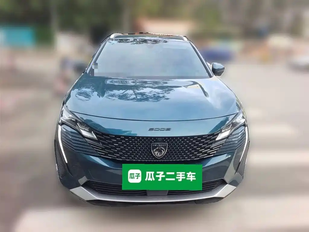 PEUGEOT 5008 2023