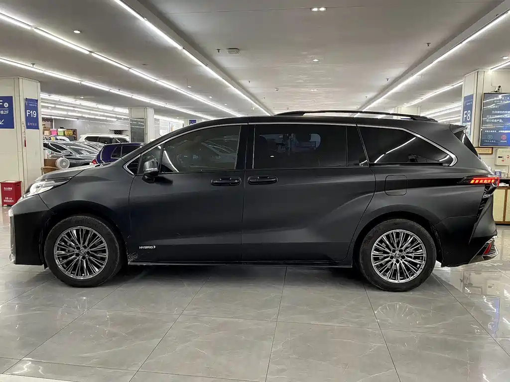 TOYOTA SIENNA SIENNA 2021