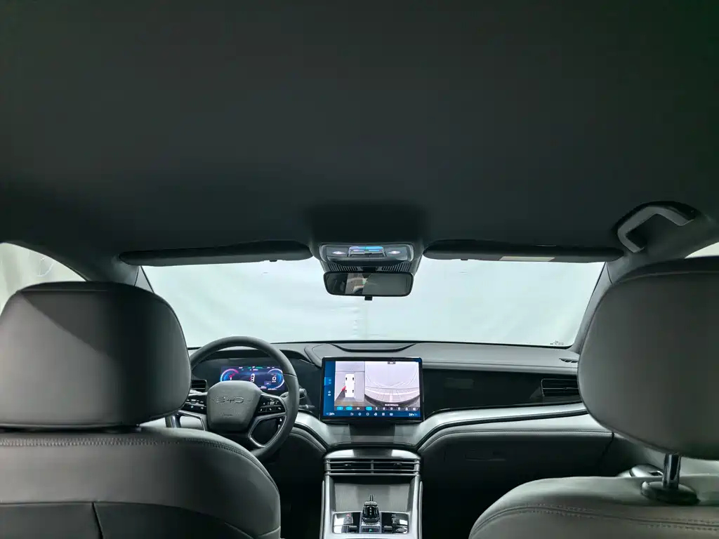 BYD SEAL 07 DM-I 2025