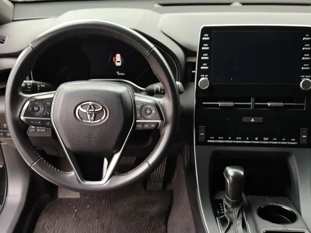 TOYOTA AVALON 2021