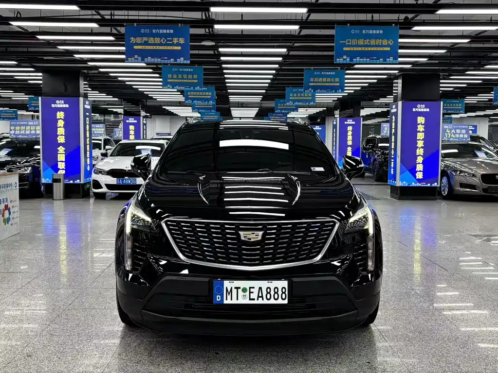 CADILLAC XT4 2020