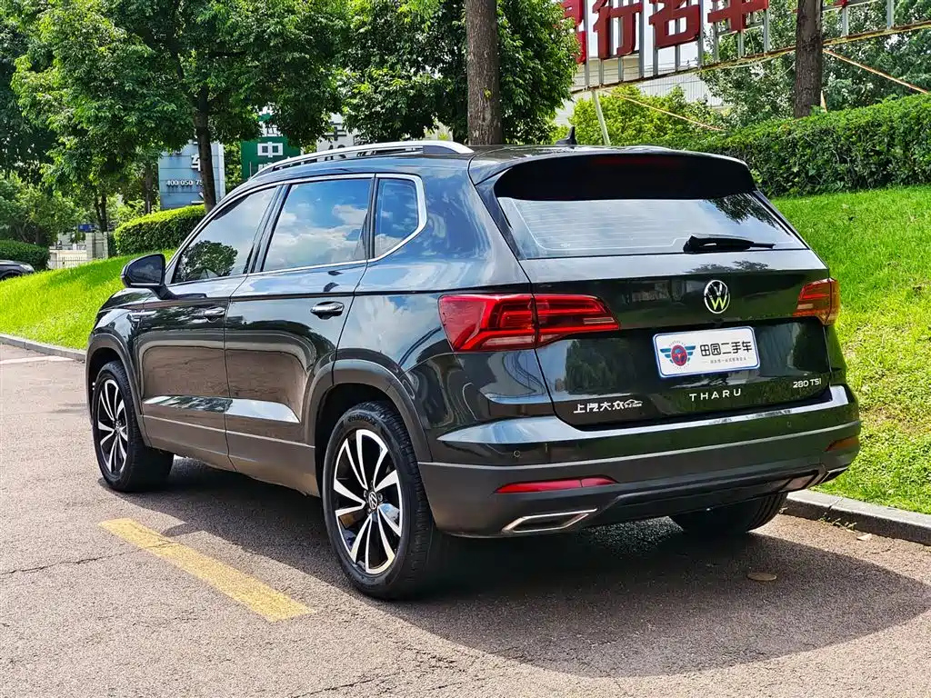 VOLKSWAGEN THARU 2022
