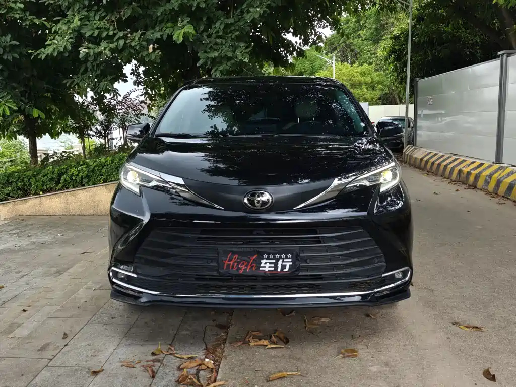 TOYOTA SIENNA SIENNA 2024