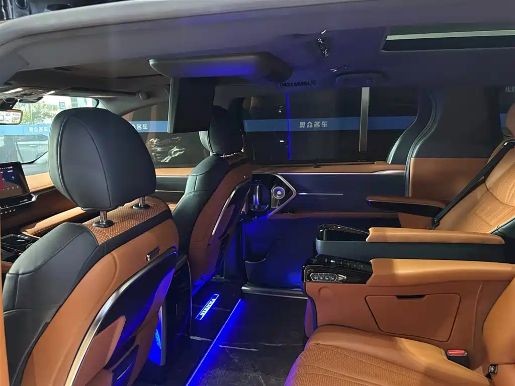 TOYOTA SIENNA SIENNA 2023